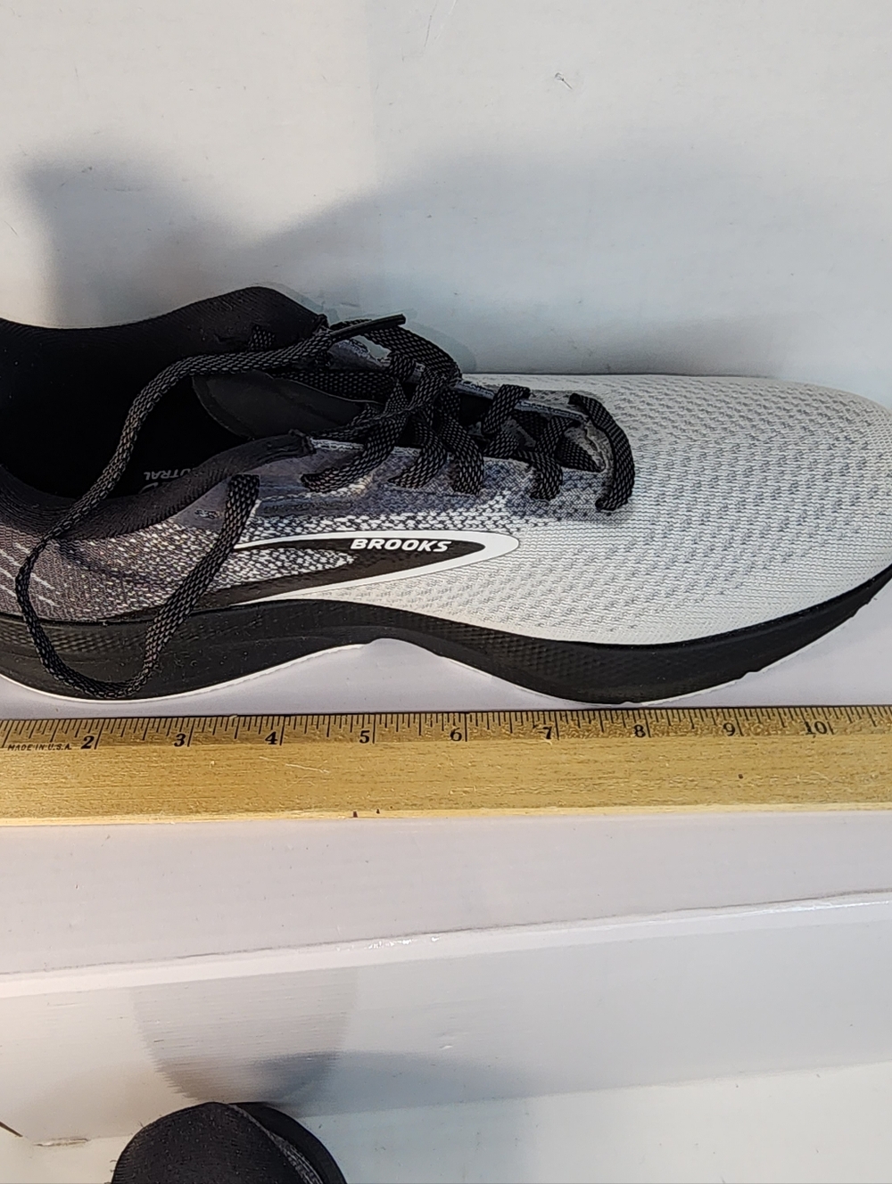 Brooks Launch Mens Size 8D Athletic/Running/Walking Shoes Sneakers. - Picture 12 of 16
